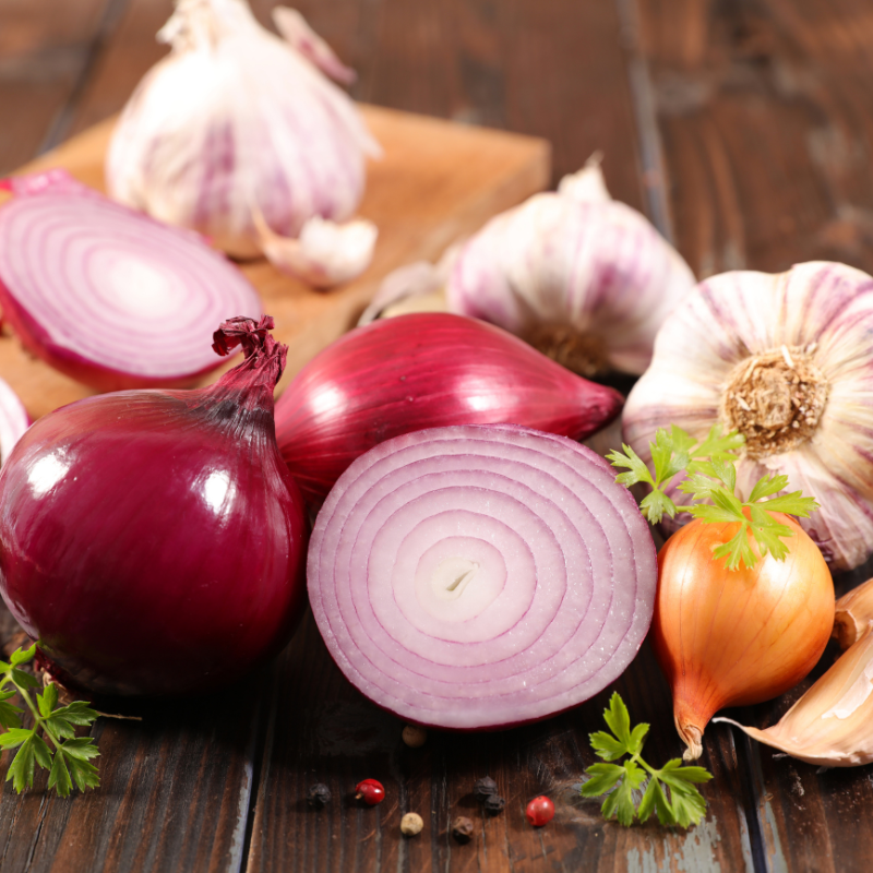 ajos y cebollas, alimentos que aumentan los niveles de glutatión